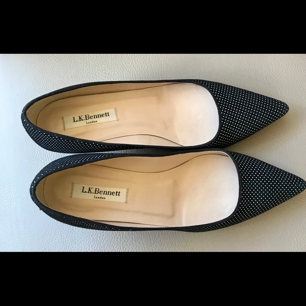 Pumps - Picture 3 of 6